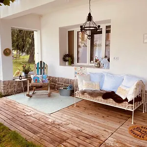 Maison Chic The Basque Busturia
