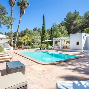 Casa Rosada - Gorgeous Family Finca Near Santa Gertrudis Santa Gertrudis (Ibiza)